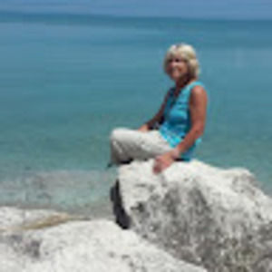 Meet your Posher, Linda